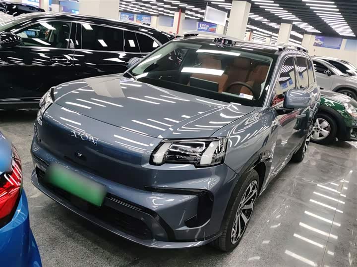 Фото 1 - GAC Aion V