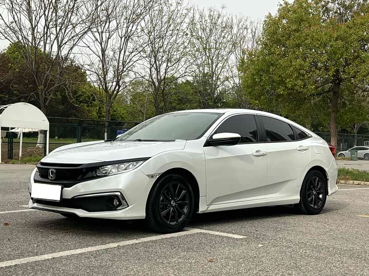 Фото 1 - Honda Civic