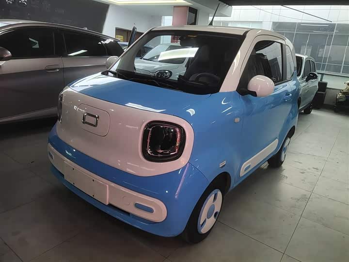 Фото 1 - Bestune Pony