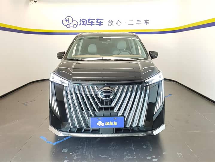 Фото 2 - GAC Trumpchi M8