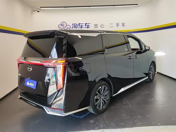 Фото 3 - GAC Trumpchi M8