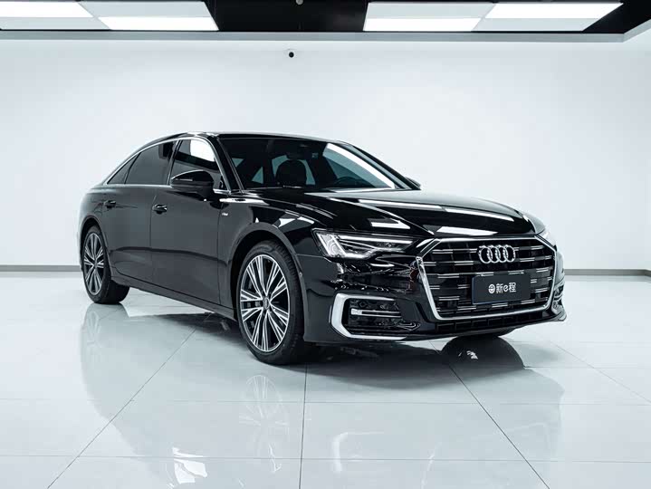 Фото 3 - Audi A6L