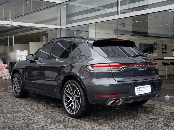 Фото 3 - Porsche Macan