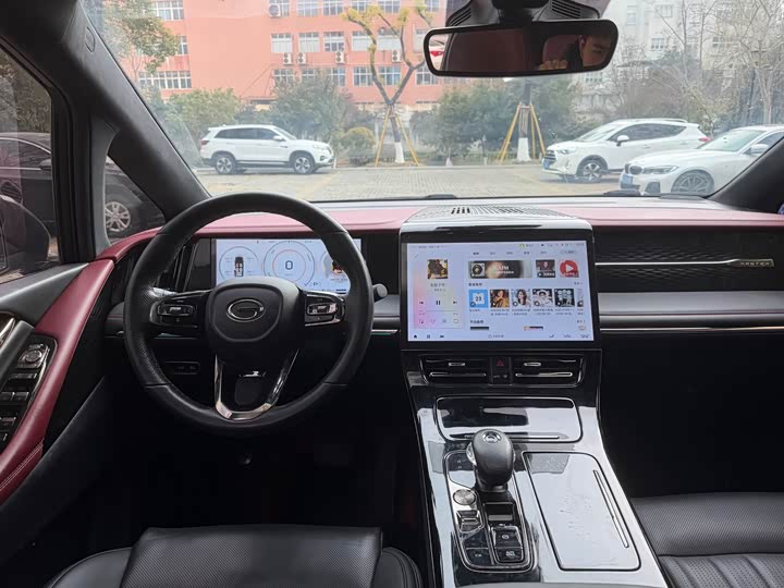 Фото 9 - GAC Trumpchi M8