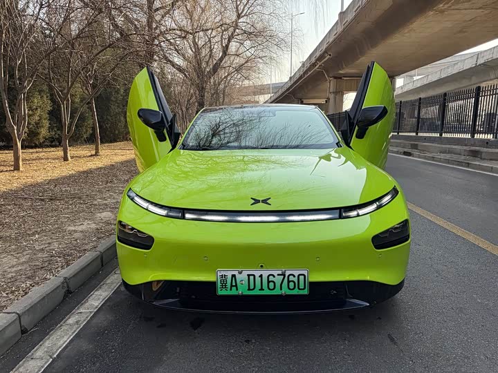 Фото 8 - XPeng P7