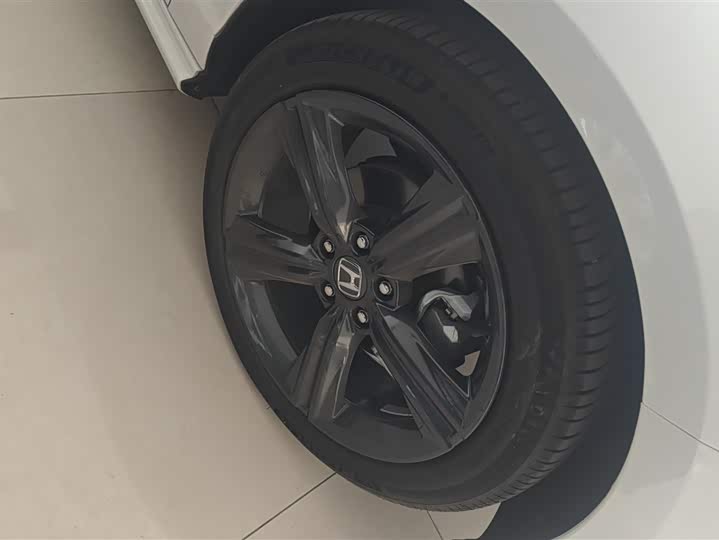 Фото 6 - Honda Inspire