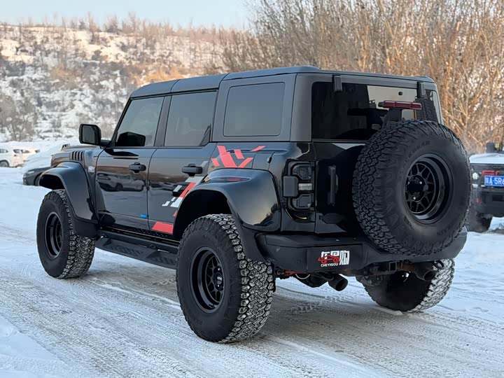 Фото 7 - Ford Bronco