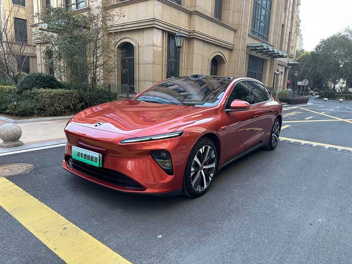 Фото 1 - Nio ET7