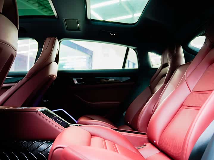 Фото 9 - Porsche Panamera Hybrid