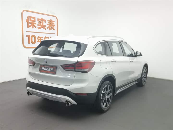 Фото 2 - BMW X1