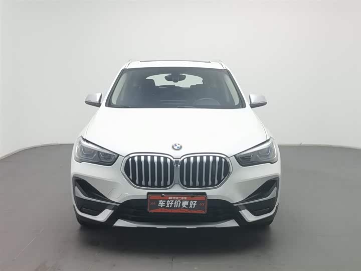 Фото 3 - BMW X1