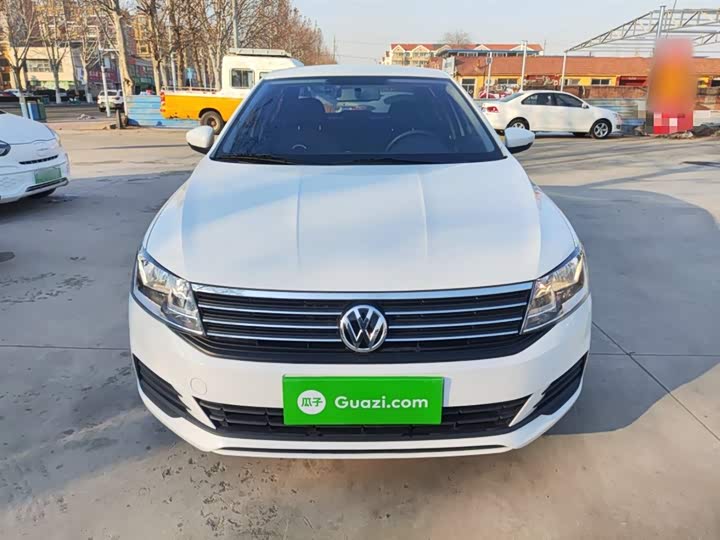 Фото 3 - Volkswagen Lavida