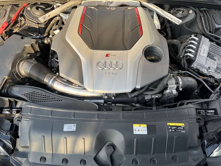 Фото 9 - Audi RS 5