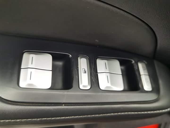 Фото 9 - XPeng G6