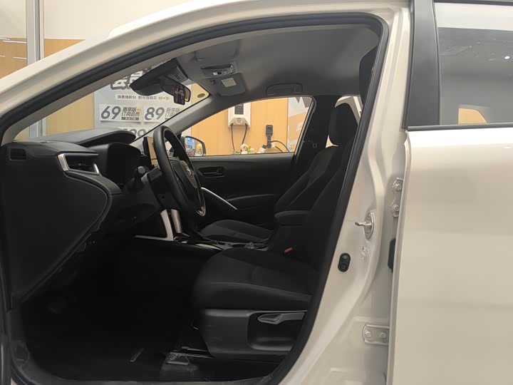 Фото 3 - Toyota Corolla Cross