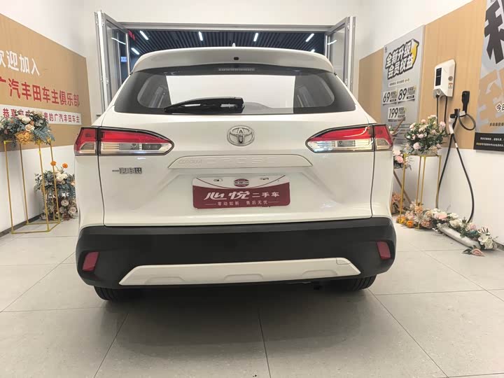 Фото 8 - Toyota Corolla Cross