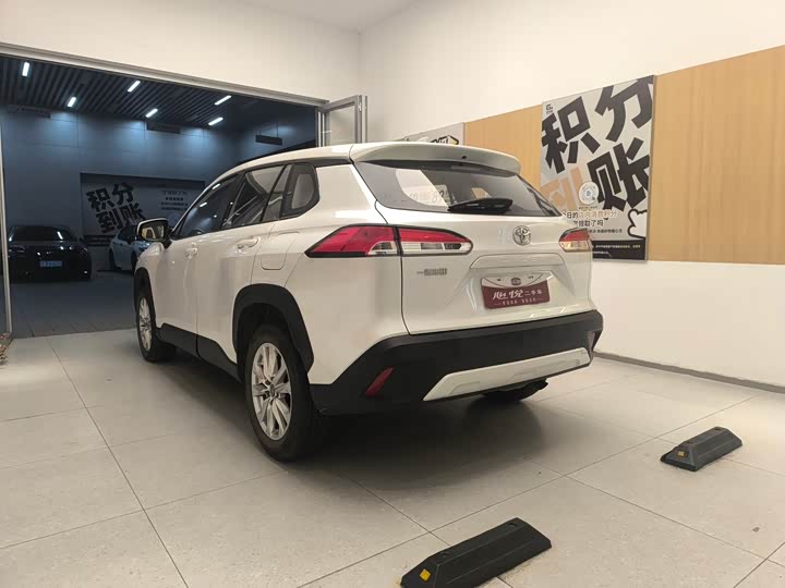 Фото 9 - Toyota Corolla Cross