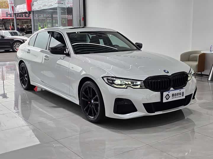 Фото 3 - BMW 3 Series