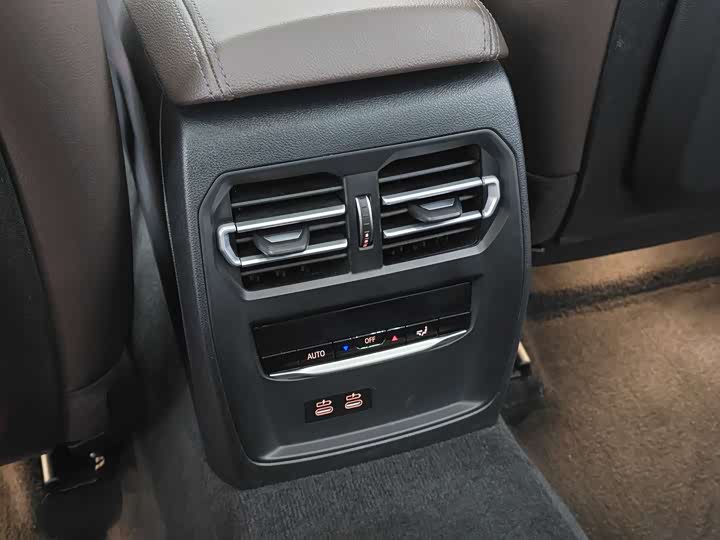 Фото 7 - BMW 3 Series