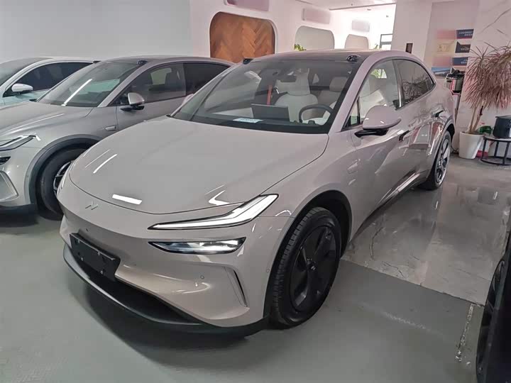 Фото 1 - Nio Onvo L60