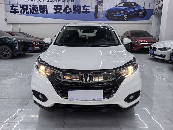 Фото 2 - Honda Vezel