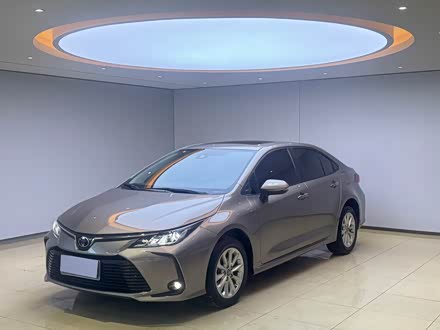 Фото 1 - Toyota Corolla