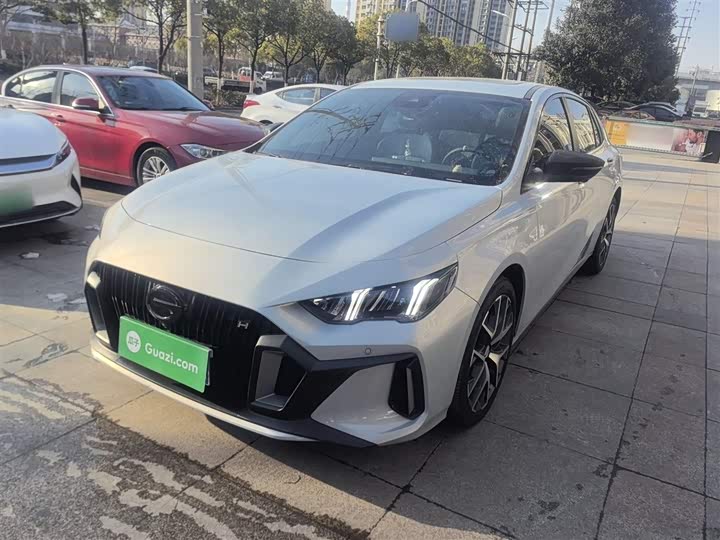 Фото 1 - GAC Trumpchi Empow R