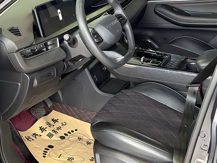 Фото 6 - Exeed LX