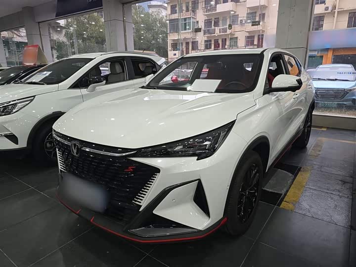 Фото 2 - Changan X5 Plus