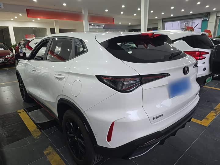 Фото 5 - Changan X5 Plus