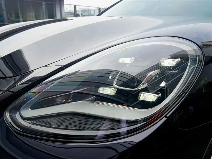 Фото 8 - Porsche Panamera