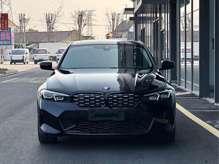 Фото 2 - BMW 3 Series