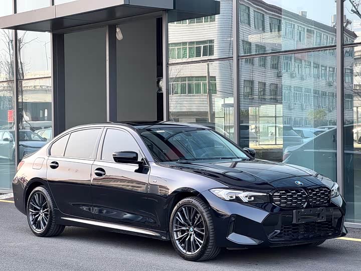 Фото 3 - BMW 3 Series