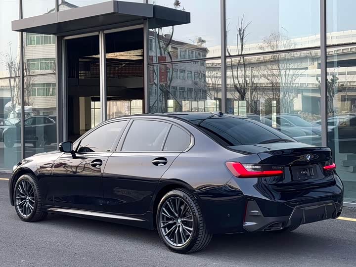 Фото 4 - BMW 3 Series