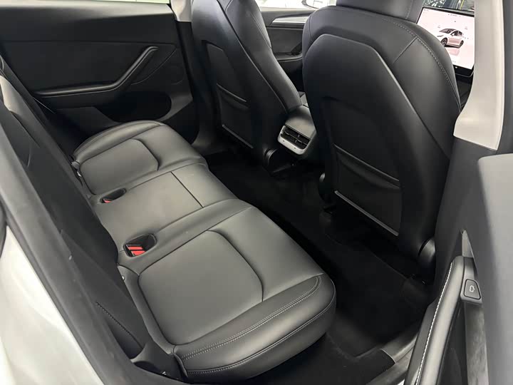 Фото 5 - Tesla Model Y