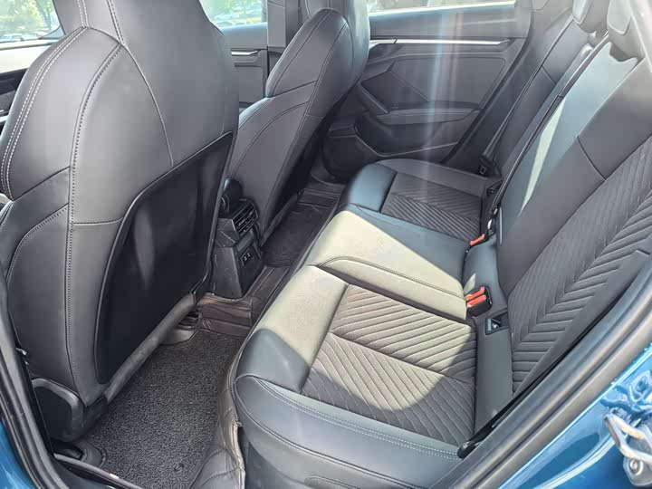 Фото 8 - Audi A3