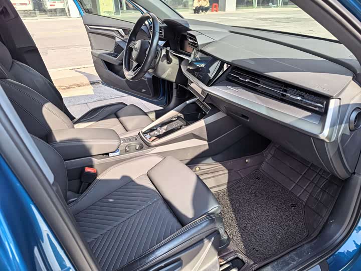 Фото 9 - Audi A3