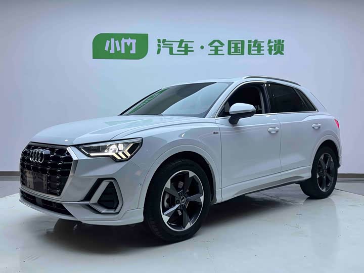 Фото 1 - Audi Q3