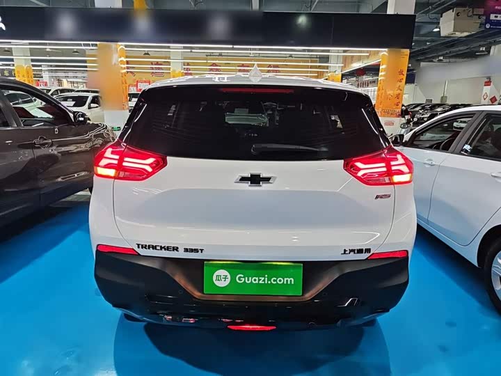 Фото 6 - Chevrolet Tracker