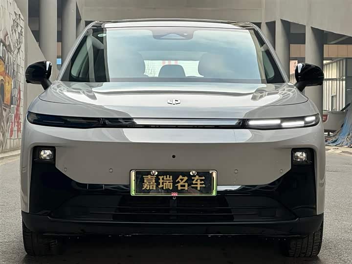 Фото 2 - Leapmotor B10