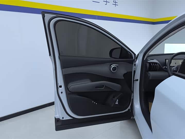 Фото 7 - BYD Yuan Plus