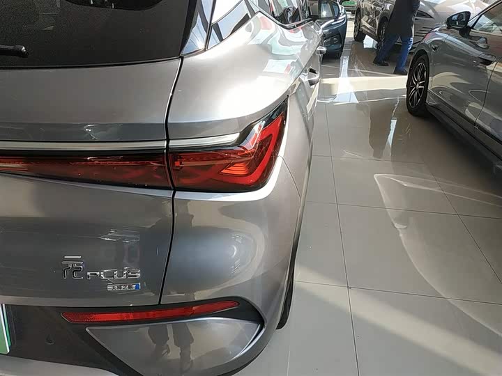 Фото 8 - BYD Yuan Plus