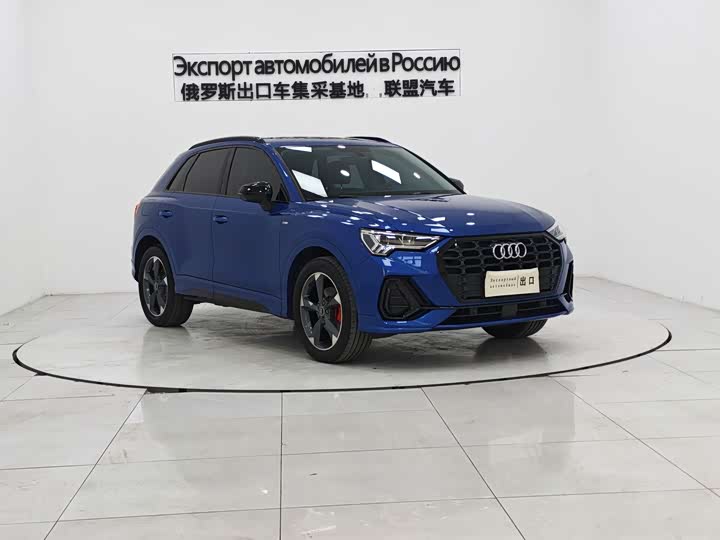 Фото 2 - Audi Q3