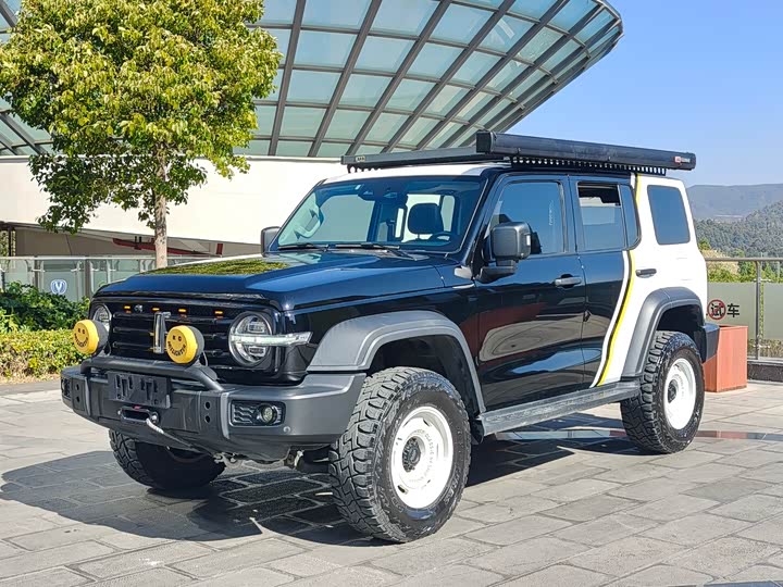 Фото 1 - Tank 300