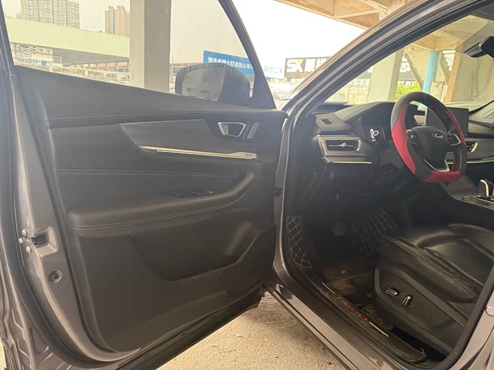 Фото 4 - Chery Tiggo 8