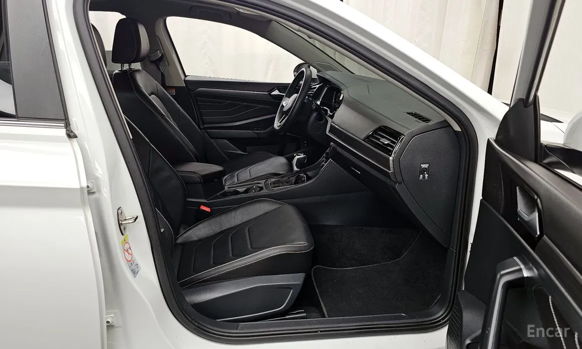 Фото 11 - Volkswagen Jetta