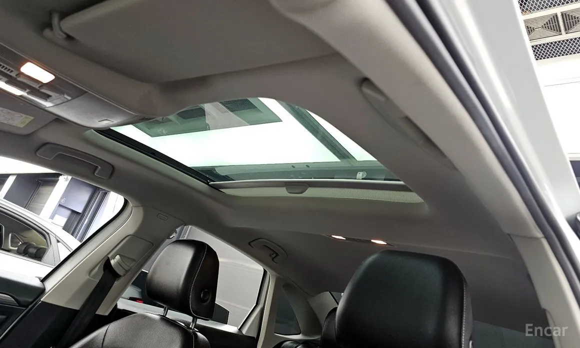 Фото 18 - Volkswagen Jetta