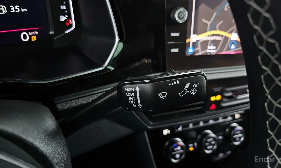 Фото 9 - Volkswagen Jetta