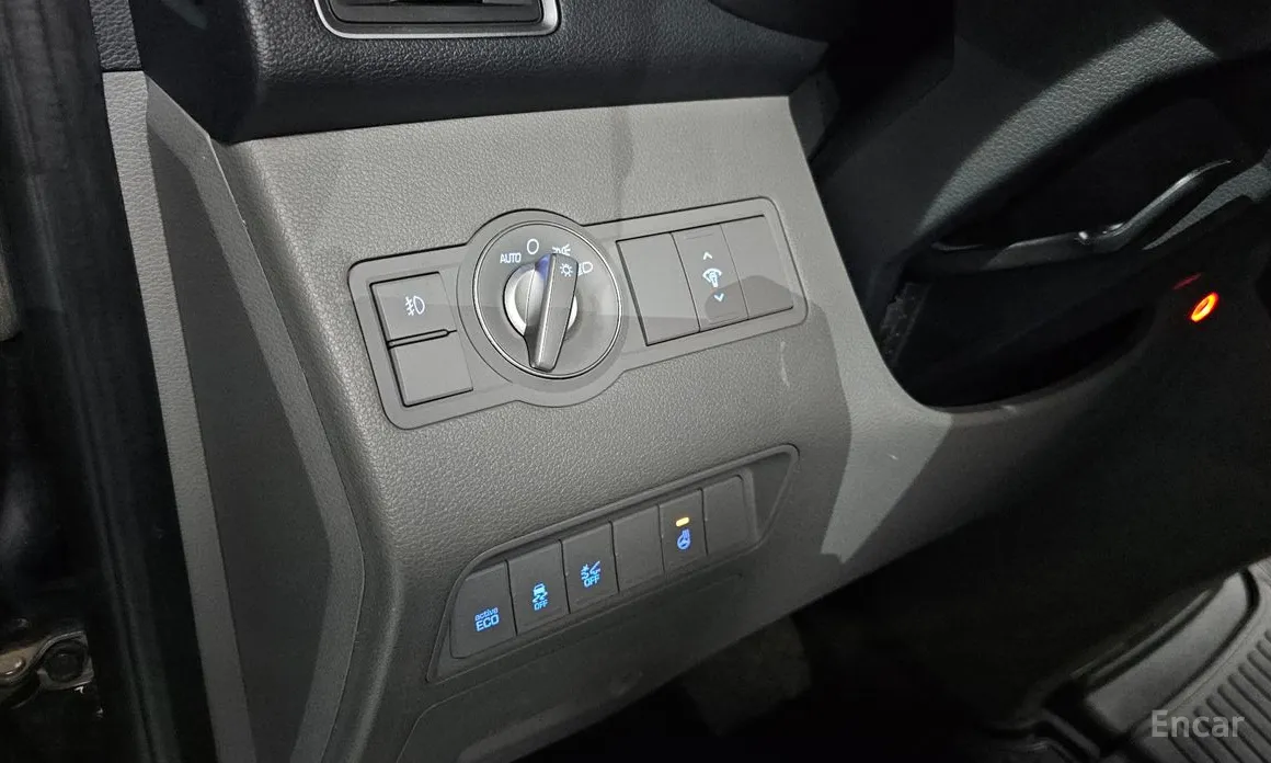 Фото 16 - Hyundai Solati