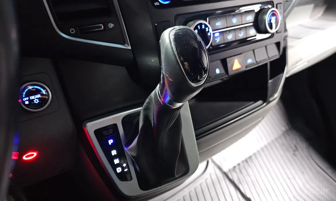 Фото 9 - Hyundai Solati